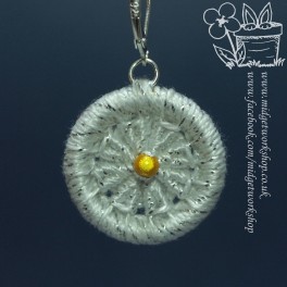 Daisy Flower Dorset Button Stitch Marker Daisy Flower Dorset Button Stitch Marker